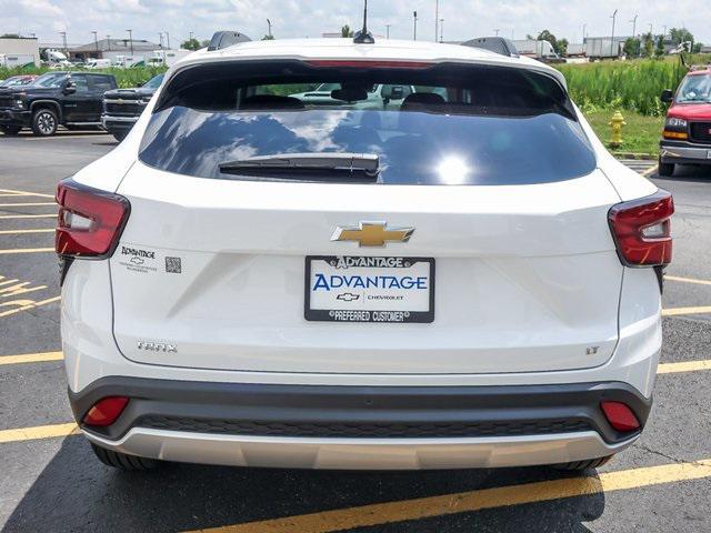 new 2025 Chevrolet Trax car, priced at $24,205