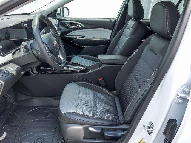 new 2025 Chevrolet Trax car, priced at $24,205