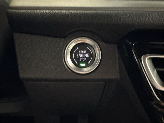 used 2025 Chevrolet Traverse car, priced at $39,500
