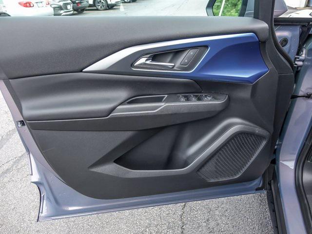 new 2025 Chevrolet Equinox EV car, priced at $38,740