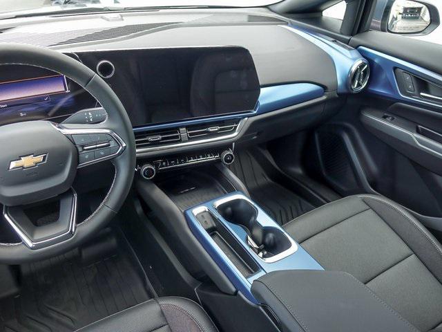 new 2025 Chevrolet Equinox EV car, priced at $38,740