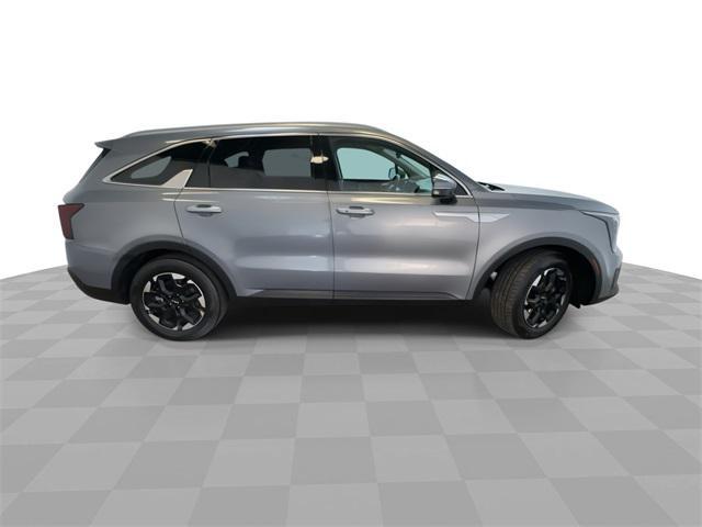 used 2024 Kia Sorento car, priced at $28,400