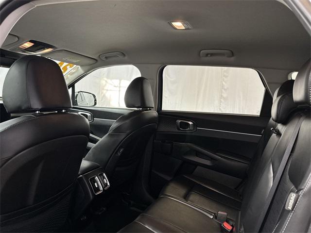 used 2024 Kia Sorento car, priced at $28,400
