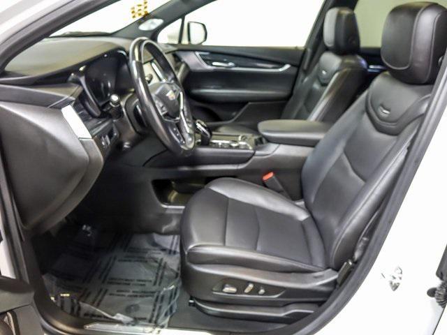 used 2023 Cadillac XT5 car, priced at $29,972