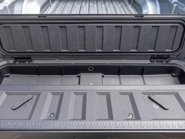 new 2025 Chevrolet Colorado car, priced at $38,916