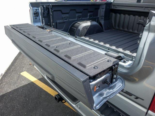 new 2025 Chevrolet Silverado 1500 car, priced at $57,667
