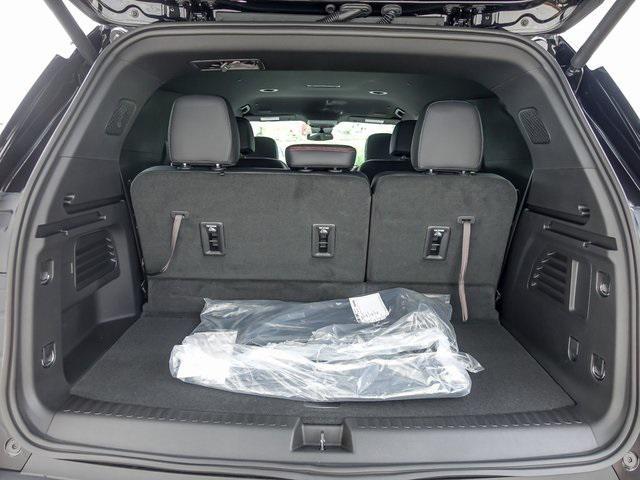 new 2025 Chevrolet Traverse car, priced at $48,730