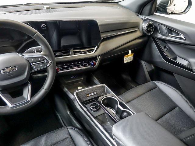new 2026 Chevrolet Equinox car, priced at $33,093
