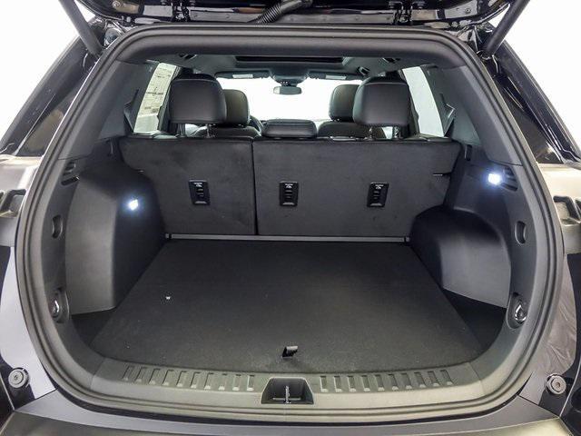 new 2026 Chevrolet Equinox car, priced at $33,093