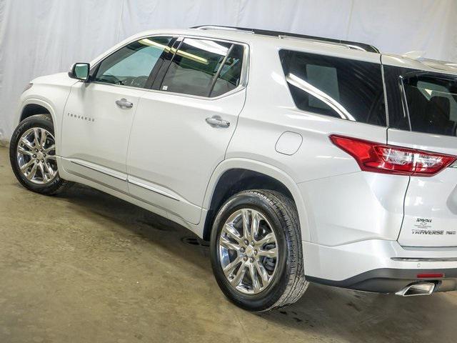 used 2021 Chevrolet Traverse car, priced at $31,472