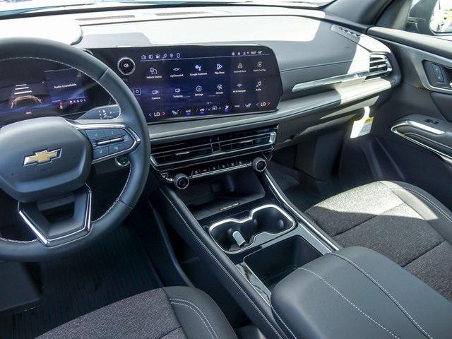 new 2026 Chevrolet Traverse car, priced at $43,114
