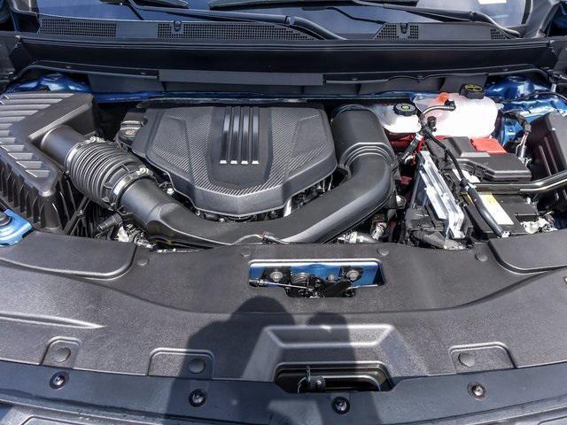 new 2026 Chevrolet Traverse car, priced at $43,114