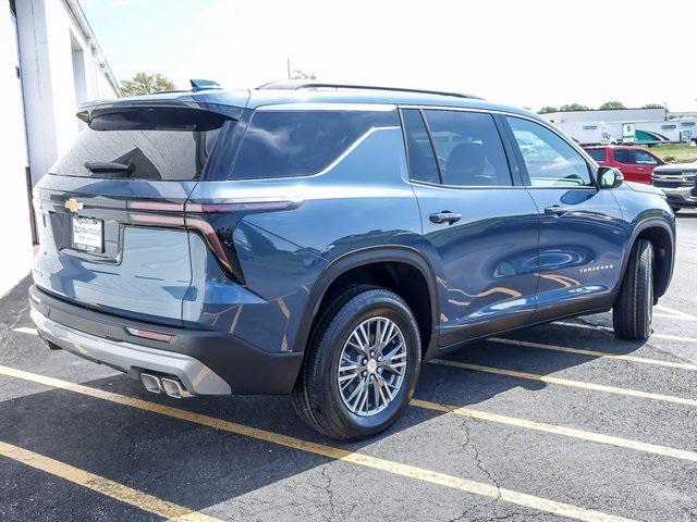 new 2026 Chevrolet Traverse car, priced at $43,114