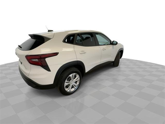 used 2025 Chevrolet Trax car, priced at $22,350