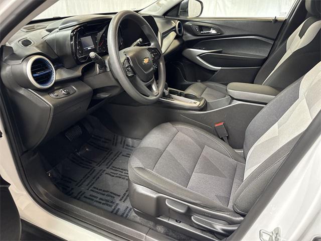 used 2025 Chevrolet Trax car, priced at $22,350