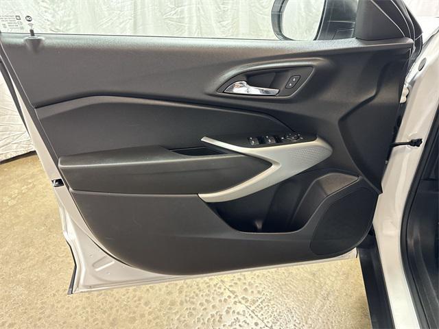 used 2025 Chevrolet Trax car, priced at $22,350