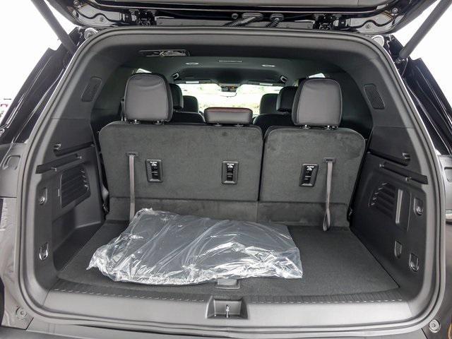new 2026 Chevrolet Traverse car, priced at $50,147