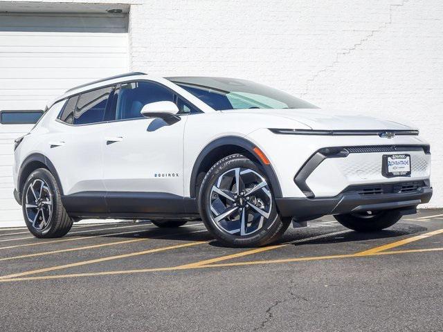 new 2026 Chevrolet Equinox EV car, priced at $35,689