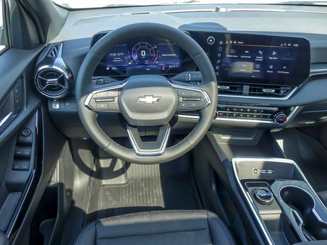 new 2026 Chevrolet Equinox car, priced at $31,860