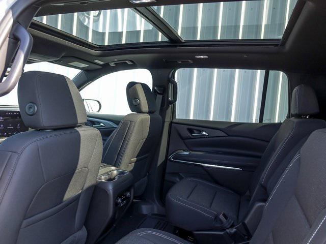 new 2026 Chevrolet Traverse car, priced at $46,940