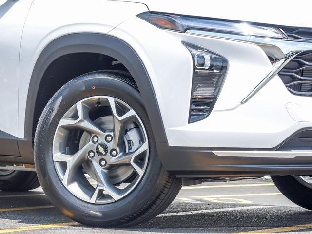 new 2025 Chevrolet Trax car, priced at $24,205