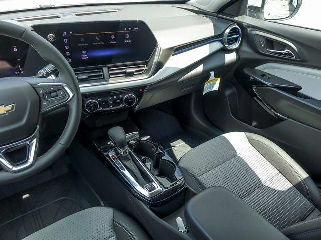 new 2025 Chevrolet Trax car, priced at $24,205