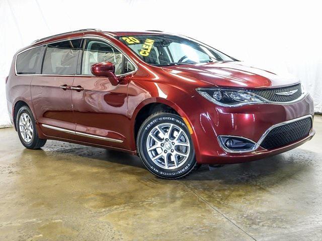 used 2020 Chrysler Pacifica car, priced at $21,472