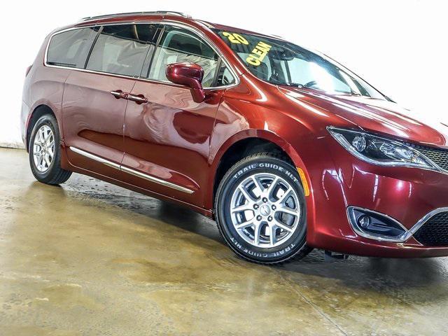 used 2020 Chrysler Pacifica car, priced at $21,472