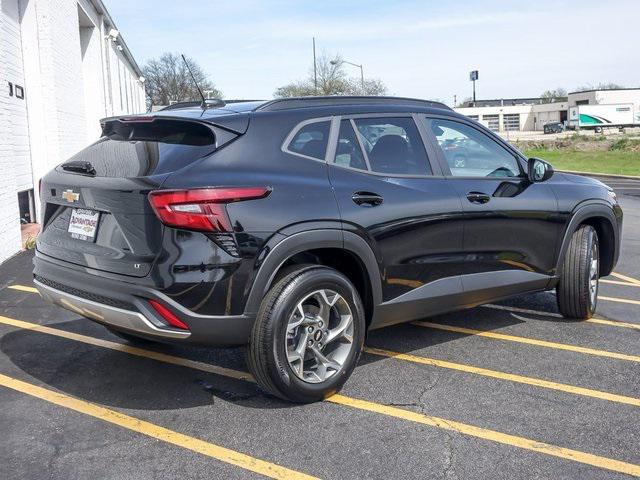 new 2025 Chevrolet Trax car, priced at $24,225