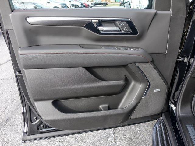 new 2026 Chevrolet Suburban car, priced at $78,030