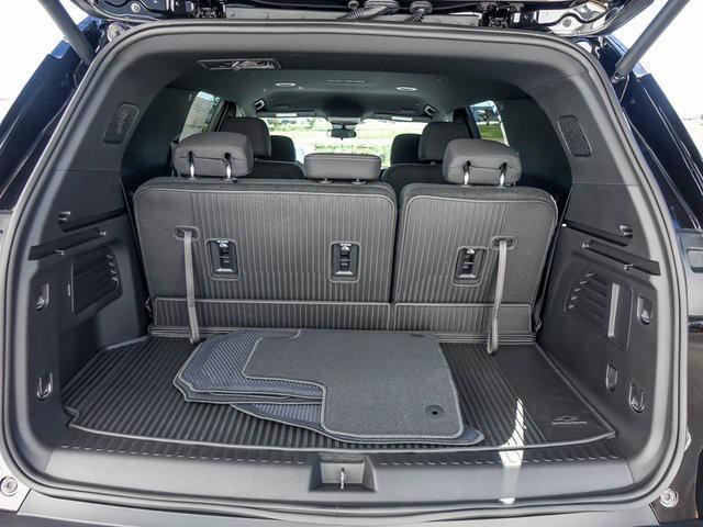 new 2026 Chevrolet Traverse car, priced at $44,620