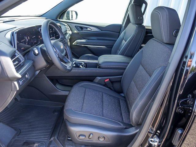 new 2026 Chevrolet Traverse car, priced at $44,620