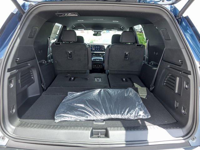new 2025 Chevrolet Traverse car, priced at $45,579