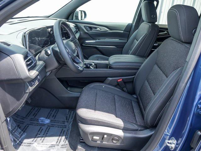 new 2025 Chevrolet Traverse car, priced at $45,579