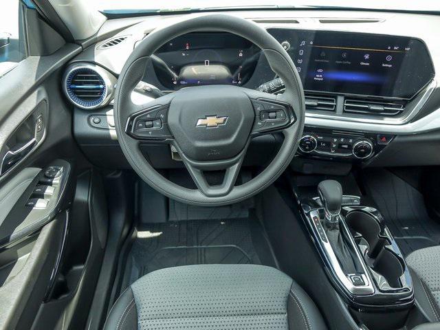 new 2025 Chevrolet Trax car, priced at $23,270