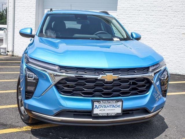 new 2025 Chevrolet Trax car, priced at $23,270