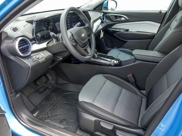 new 2025 Chevrolet Trax car, priced at $23,270