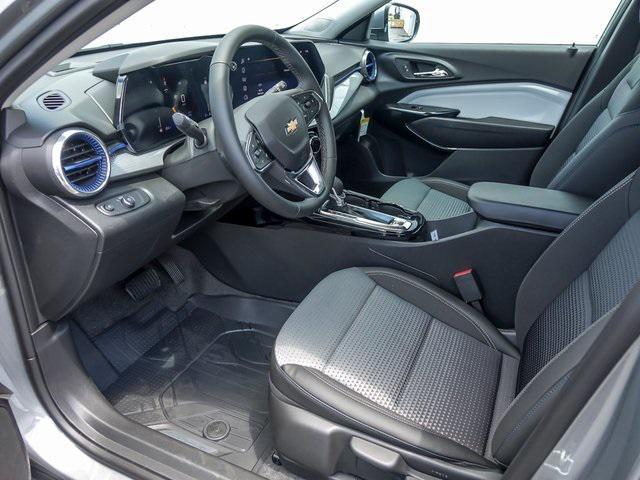 new 2025 Chevrolet Trax car, priced at $24,205