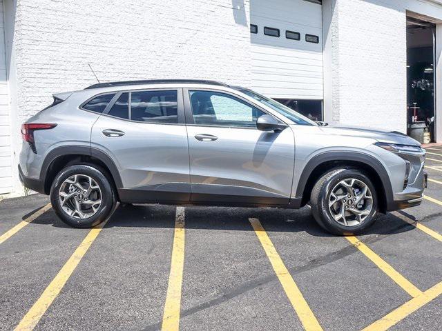 new 2025 Chevrolet Trax car, priced at $24,205