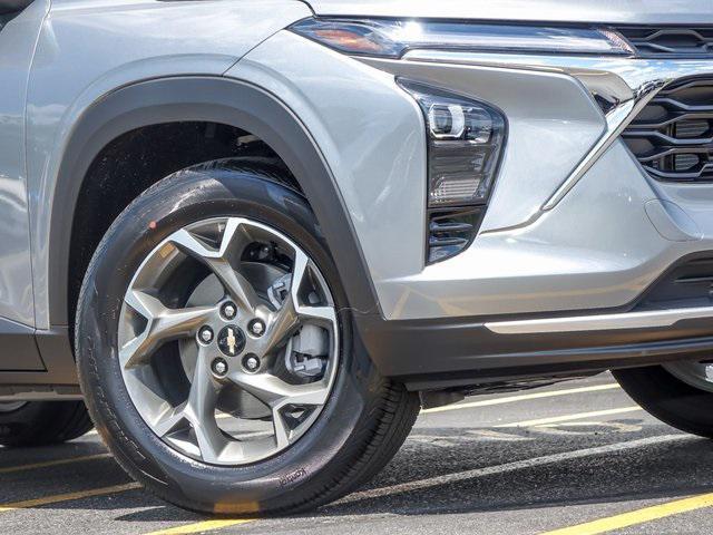 new 2025 Chevrolet Trax car, priced at $24,205