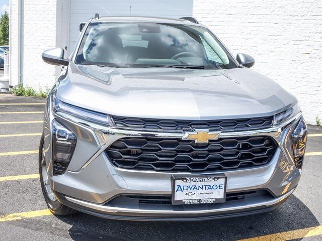 new 2025 Chevrolet Trax car, priced at $24,205