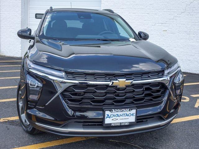 new 2025 Chevrolet Trax car, priced at $24,205