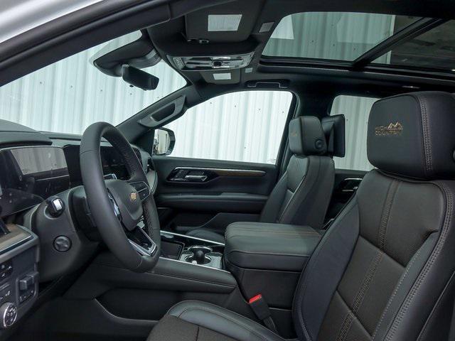new 2025 Chevrolet Tahoe car, priced at $90,105