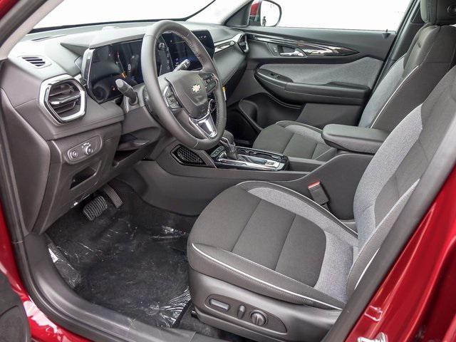 new 2025 Chevrolet TrailBlazer car, priced at $27,297