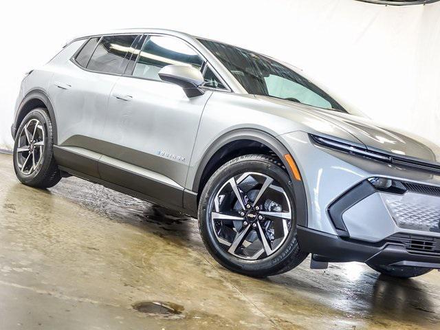 new 2026 Chevrolet Equinox EV car, priced at $33,563