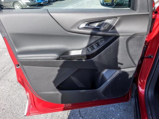 new 2026 Chevrolet Equinox car, priced at $28,497