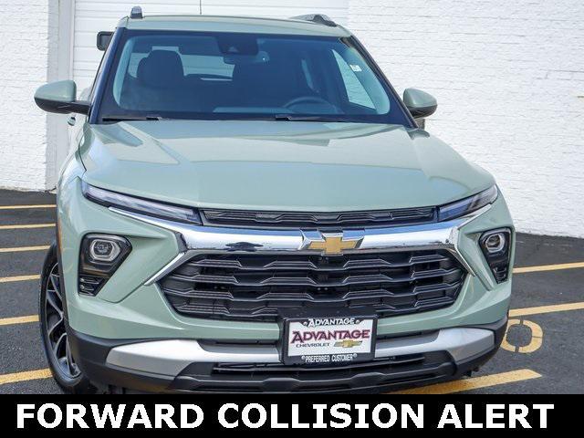 new 2025 Chevrolet TrailBlazer car, priced at $30,825