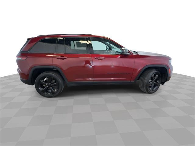 used 2023 Jeep Grand Cherokee car, priced at $27,700