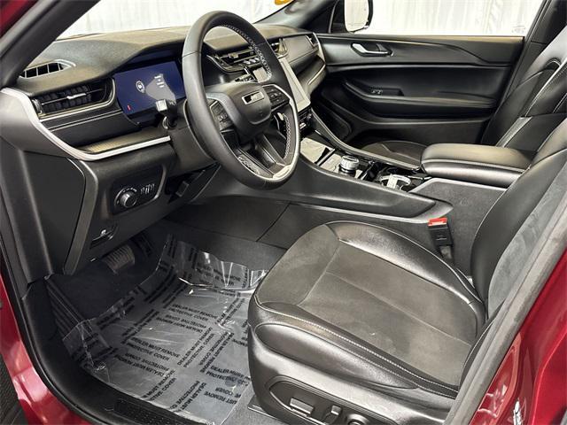 used 2023 Jeep Grand Cherokee car, priced at $27,700