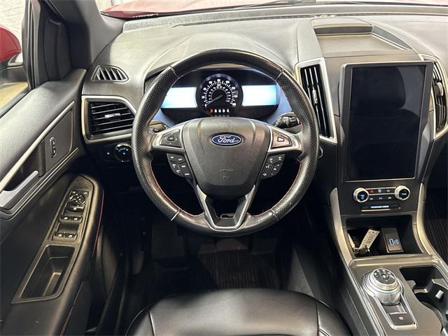 used 2022 Ford Edge car, priced at $28,000